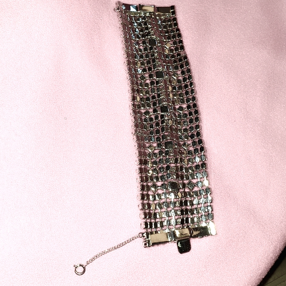Rare. 1960s Rhinestone Bracelet. - Picture 7 of 8
